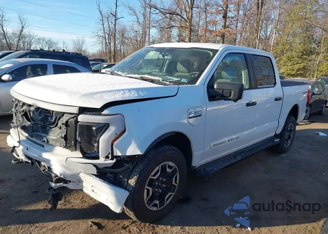 2022 Ford F-150 Lightning Xlt из США, поврежденный, VIN 1FTVW1EL7NWG16618
